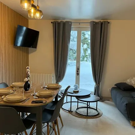 Bright In The Heart Of * Les Deux Alpes